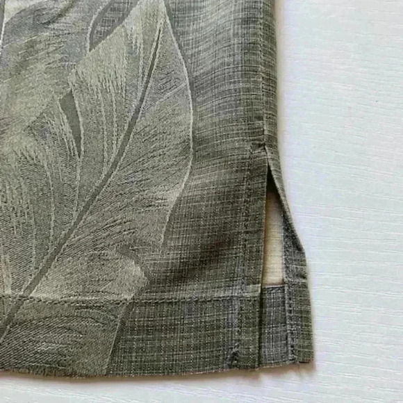 TOMMY BAHAMA Palm Tree Hawaiian Silk Button Up Green Khaki Shirt. Size L - Picture 9 of 15